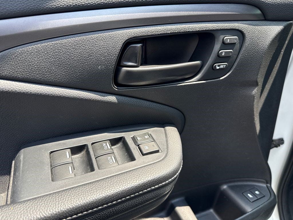 Certified 2022 Honda Passport EX-L image 17