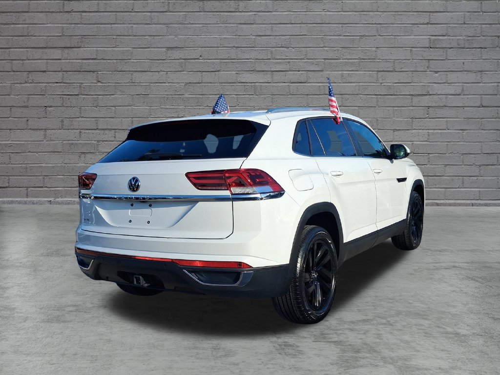 Used 2023 Volkswagen Atlas Cross Sport SE w/ Black Wheel Package FWD image 10