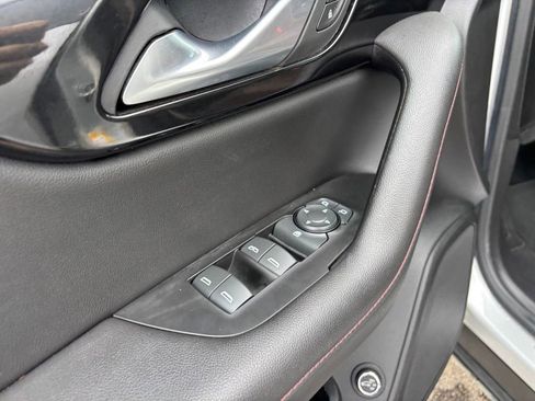 Used 2022 Chevrolet Blazer RS image 23