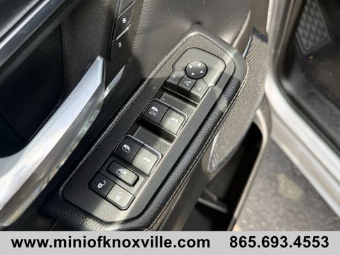 Used 2025 RAM 1500 Laramie image 17