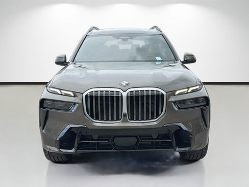 New 2027 BMW X7 xDrive40i w/ M Sport Package AWD/4WD image 8