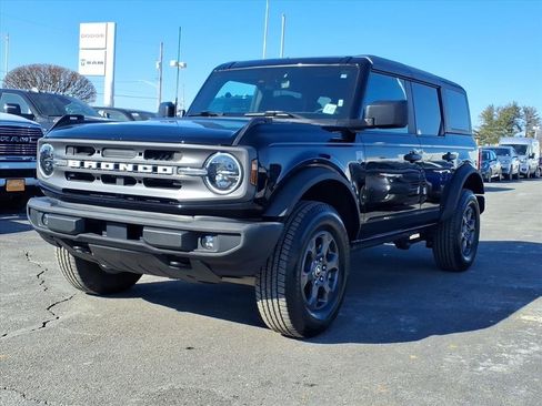 Used 2022 Ford Bronco Big Bend image 3