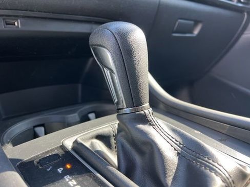 Used 2021 MAZDA MAZDA3 s image 21