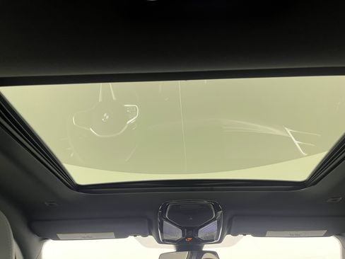 Used 2025 BMW M240i xDrive Coupe w/ Premium Package image 17