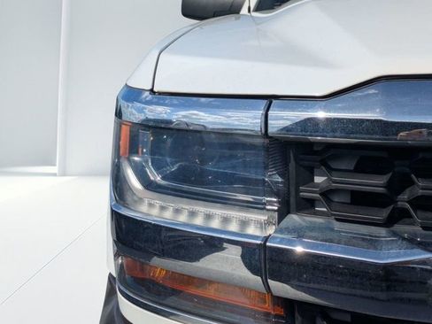 Used 2017 Chevrolet Silverado 1500 W/T w/ Trailering Package RWD image 8