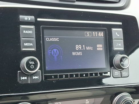 Used 2018 Honda CR-V LX image 16