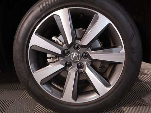 Certified 2023 Honda Pilot Touring image 30