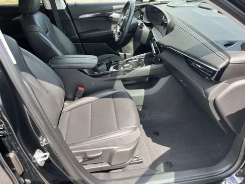 Used 2025 Buick Envision Preferred AWD/4WD image 24