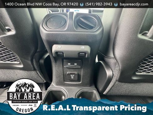 New 2026 Jeep Gladiator Rubicon w/ Safety Group AWD/4WD image 14