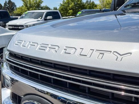 Used 2022 Ford F250 XLT AWD/4WD image 12