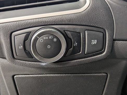 Used 2024 Ford Edge SEL AWD/4WD image 13
