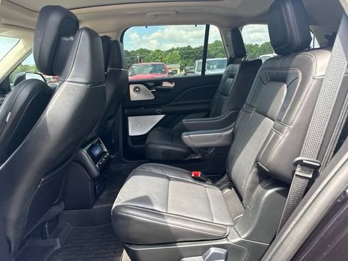 Used 2024 Lincoln Aviator Reserve w/ Equipment Group 201A AWD/4WD image 25