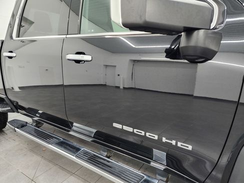 Used 2022 GMC Sierra 2500 SLT w/ LPO, GMC Protection Package image 23