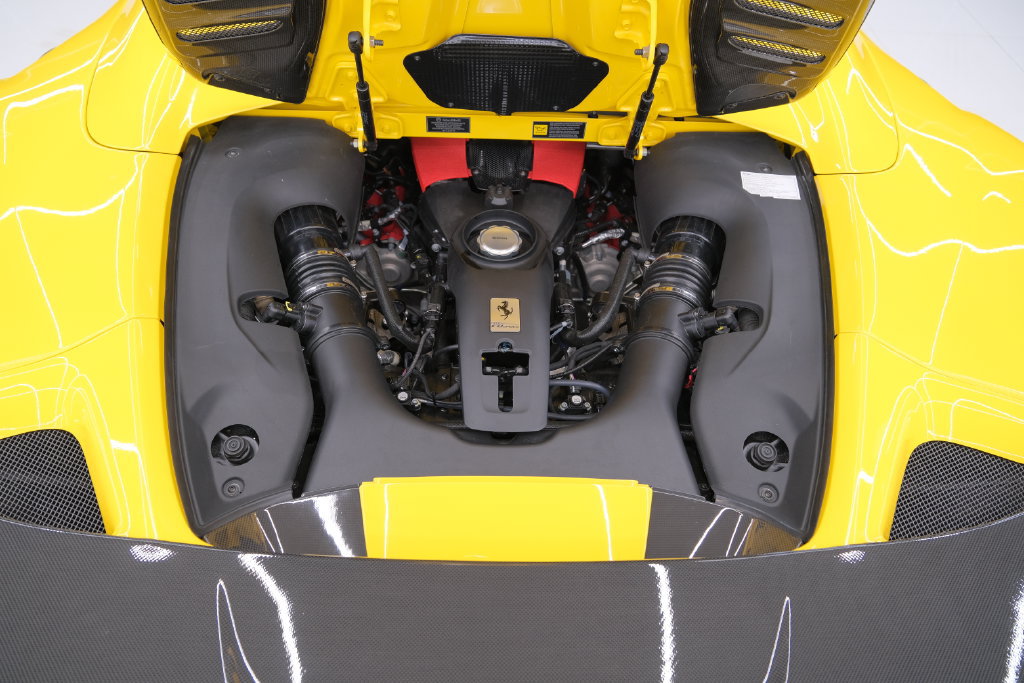 Used 2021 Ferrari F8 Tributo RWD image 52