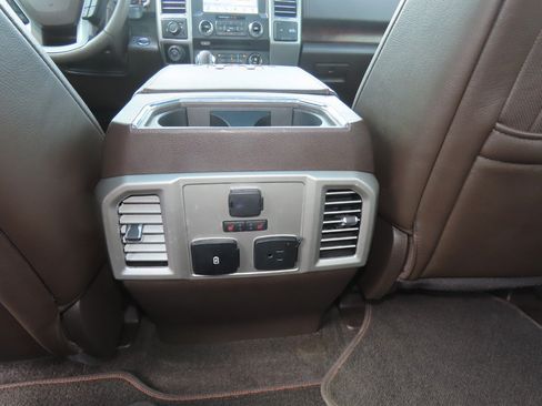 Used 2017 Ford F150 King Ranch w/ Equipment Group 601A Luxury RWD image 22