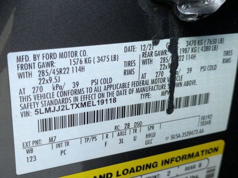 Used 2021 Lincoln Navigator Reserve w/ Luxury Package image 16