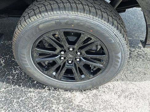 Used 2024 Ford F150 Platinum w/ FX4 Off-Road Package AWD/4WD image 5