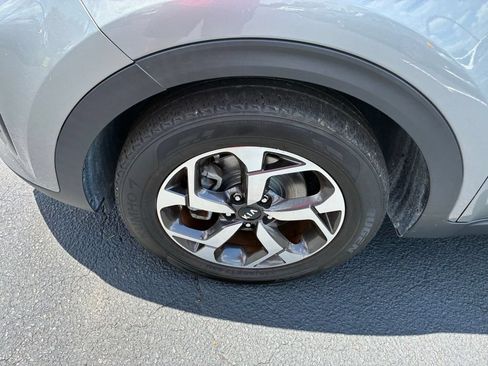 Used 2020 Kia Sportage LX FWD image 11