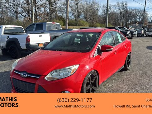 Used 2014 Ford Focus SE w/ Equipment Group 201A image 1