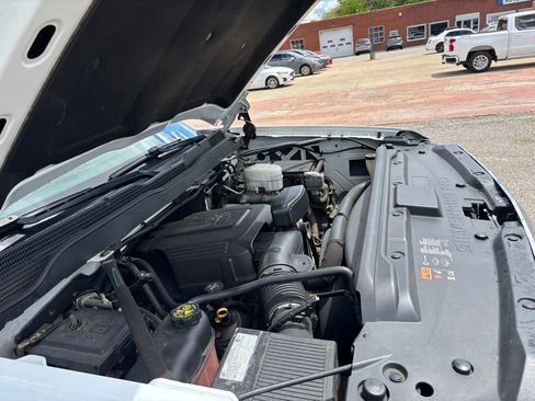 Used 2019 Chevrolet Silverado 2500 W/T w/ WT Convenience Package AWD/4WD image 21
