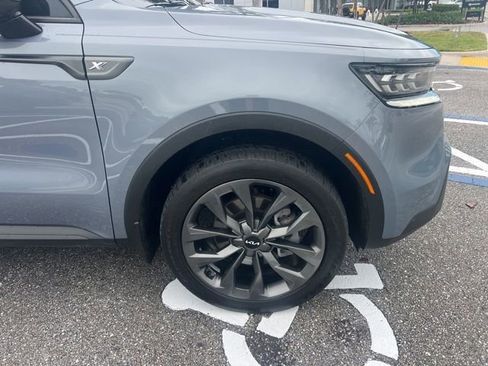 Used 2022 Kia Sorento SX Prestige image 10