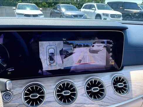 Used 2022 Mercedes-Benz E 450 Cabriolet image 25