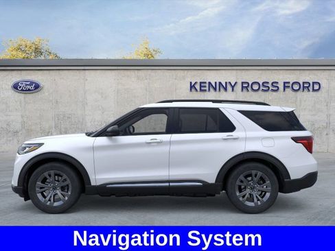 New 2025 Ford Explorer Active w/ Active Comfort Package image 3