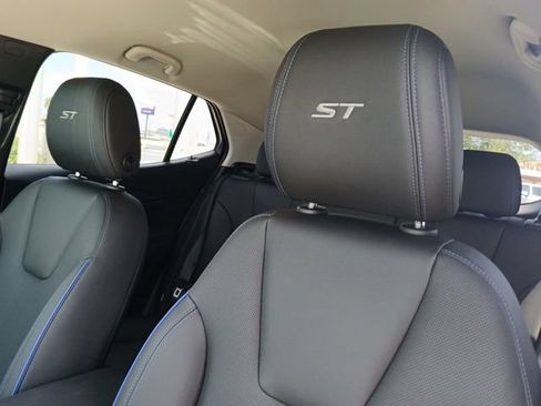 Used 2026 Buick Encore GX Sport Touring w/ Comfort Package FWD image 26
