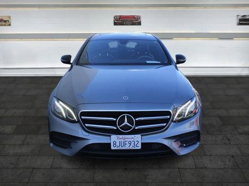 Used 2019 Mercedes-Benz E 300 image 2