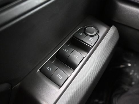 Used 2024 GMC Canyon Elevation image 26