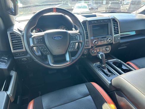Used 2017 Ford F150 Raptor w/ Equipment Group 802A Luxury AWD/4WD image 22