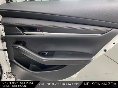 New 2026 MAZDA MAZDA3 2.5 S Sedan w/ Preferred Pkg image 39