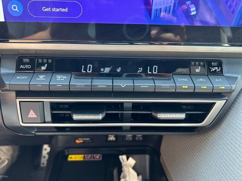 Used 2026 Toyota Camry SE w/ Multimedia Upgrade Package FWD image 30