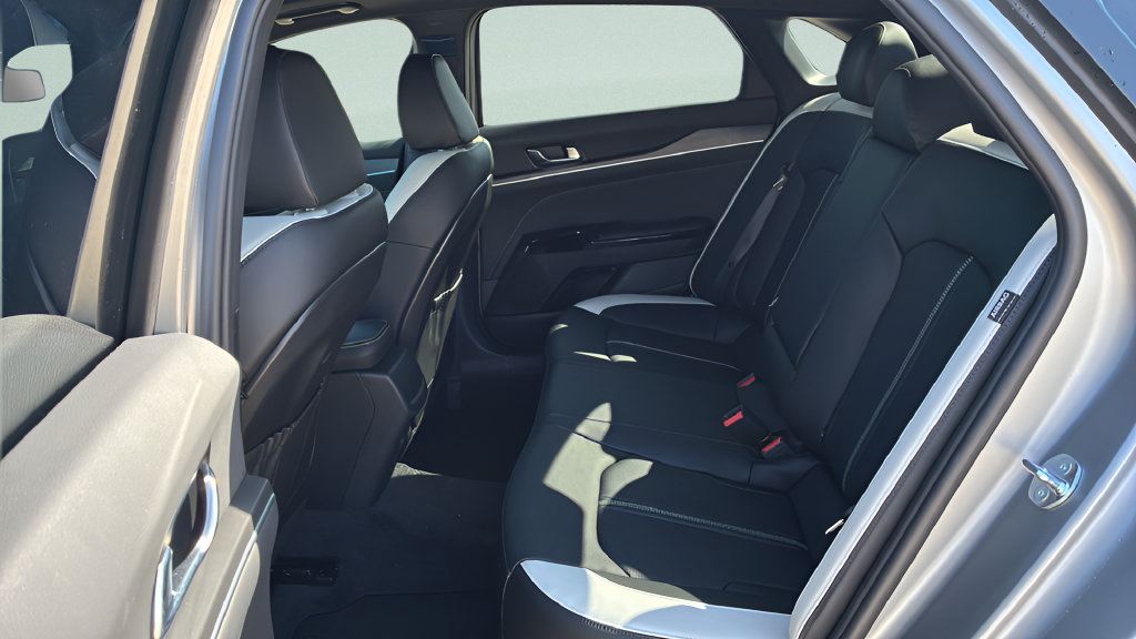 New 2026 Kia K5 GT-Line w/ GT-Line Premium Package FWD image 16