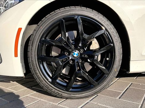 Used 2025 BMW 330i xDrive 330i xDrive image 9