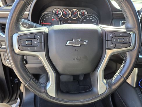 Used 2021 Chevrolet Tahoe Z71 w/ Rear Media and Nav Package image 9