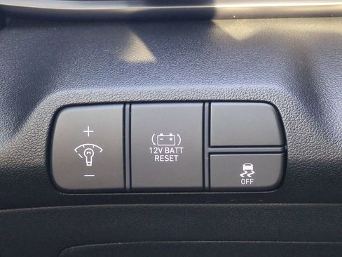 New 2026 Hyundai Elantra Sport FWD image 25