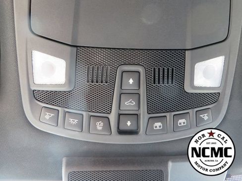 Used 2021 Ford F250 Platinum AWD/4WD image 34