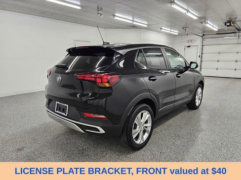 Used 2023 Buick Encore GX Preferred w/ Cold Weather Comfort Package FWD image 4