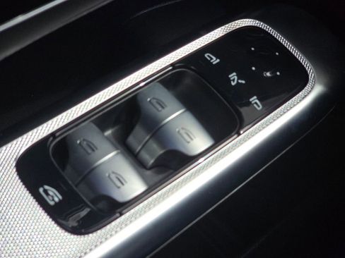 New 2026 Mercedes-Benz GLC 43 AMG 4MATIC image 29