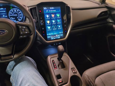 Used 2024 Subaru Crosstrek 2.0i Premium image 20