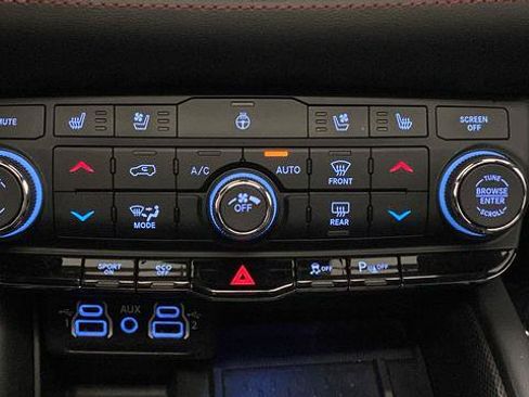 Used 2025 Dodge Durango R/T AWD/4WD image 33