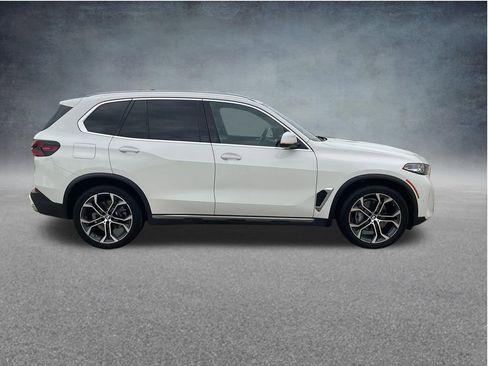 Used 2024 BMW X5 sDrive40i w/ Parking Assistance Package RWD image 6
