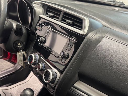 Used 2015 Honda Fit LX image 19