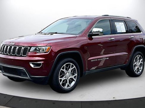 Certified 2022 Jeep Grand Cherokee Limited w/ Trailer Tow Group IV AWD/4WD image 4