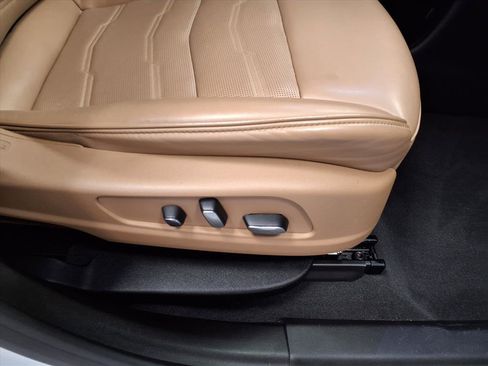 Used 2020 Cadillac XT6 Premium Luxury w/ Platinum Package image 11