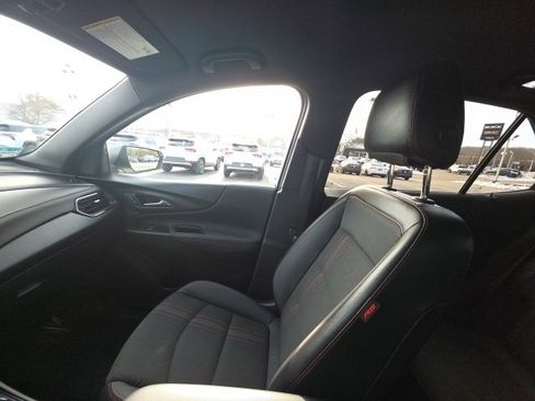 Used 2023 Chevrolet Equinox RS image 23