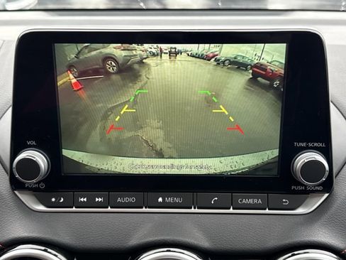 Certified 2025 Nissan Sentra SR image 7