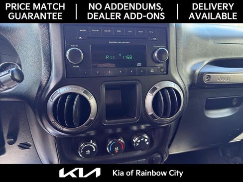 Used 2012 Jeep Wrangler Unlimited Sport image 17