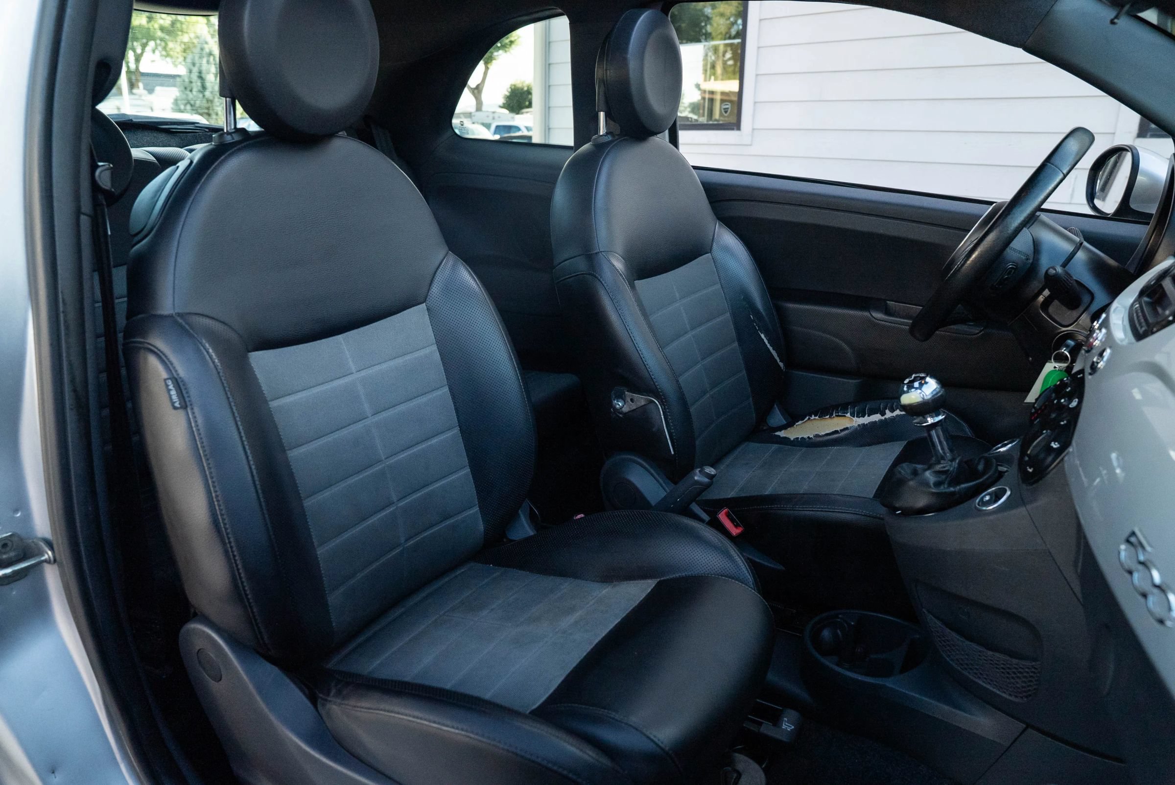 Used 2012 FIAT 500 Sport w/ Safety & Sound Pkg FWD image 24